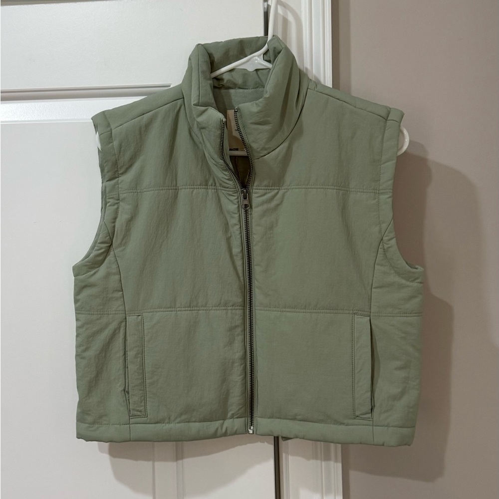 Thread & Supply Avocado Green Quilted Vest Size XS